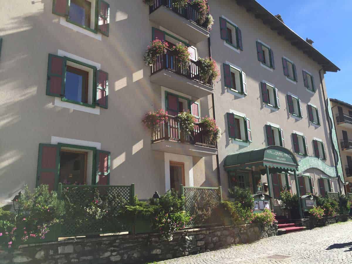 hotel cogne